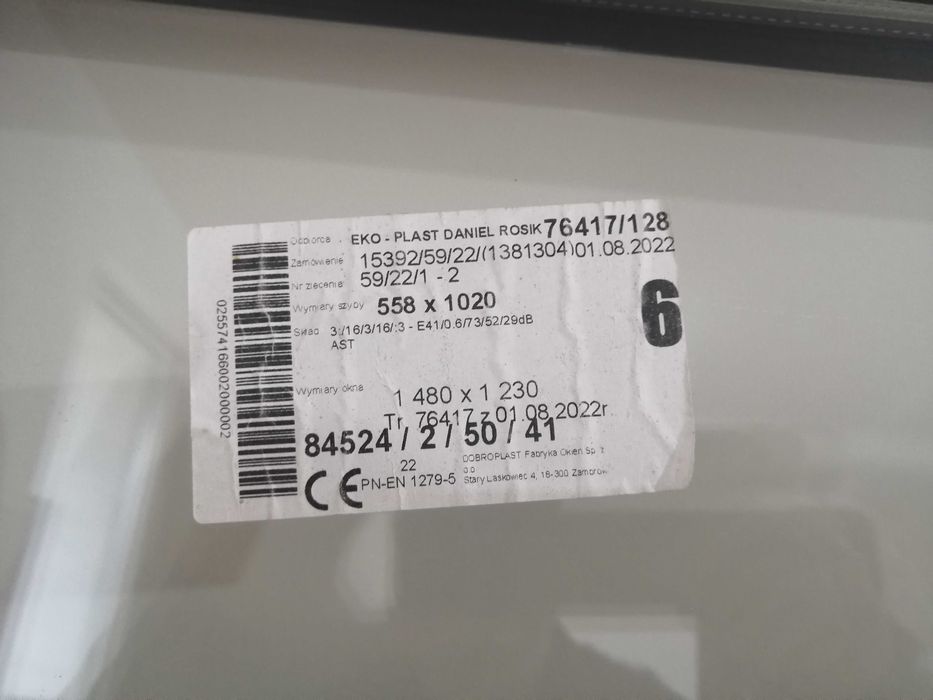 Okno dwuskrzydłowe trzyszybowe z ramą