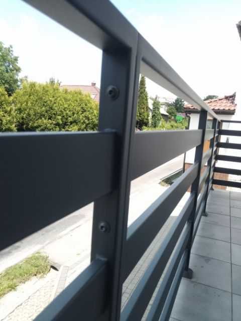 Balustrada balkon panelowy