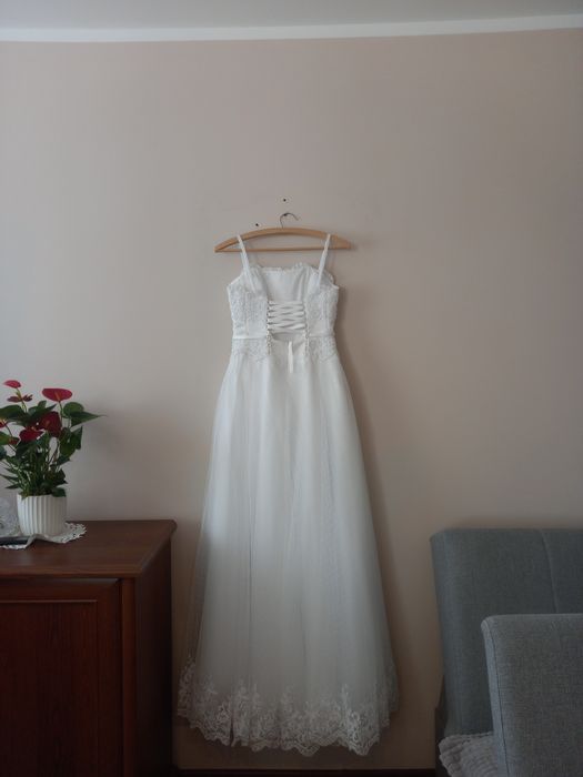 Suknia ślubna biała