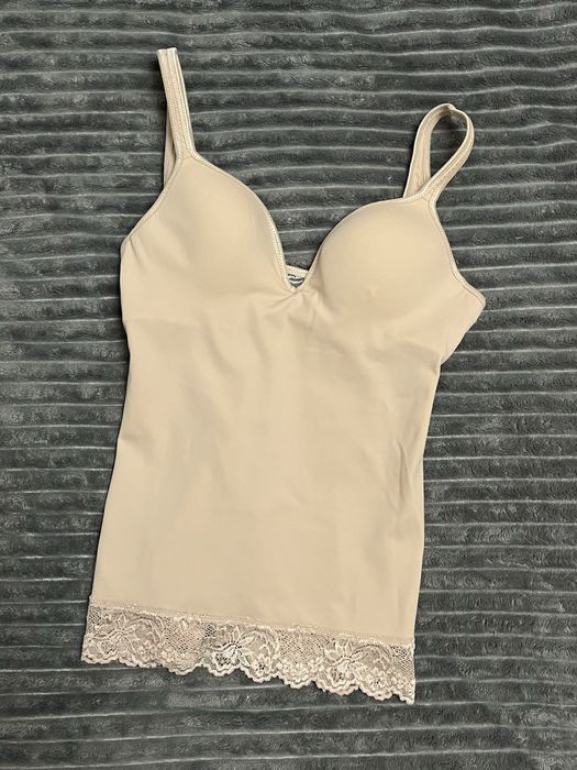 Утягивающее белье майка утягивающая