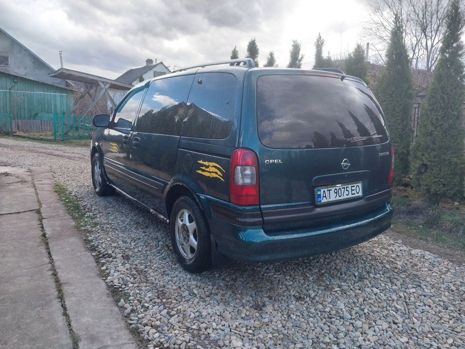 Опель Сінтра ...