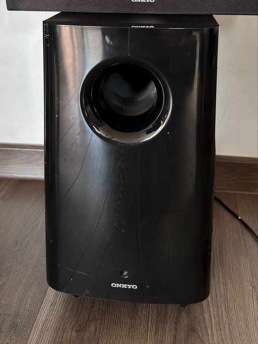 Subwoofer Onkyo