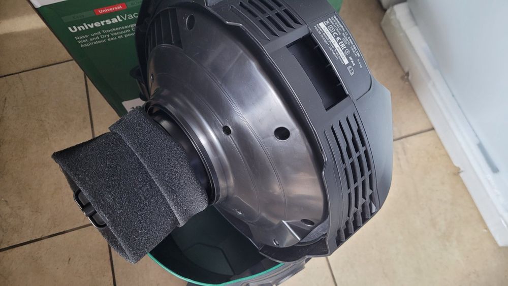 Будівельний пилосос BOSCH Universal vac 15
