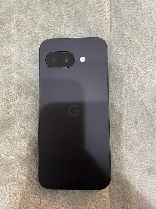 Google Pixel 9a (COMO NOVO)