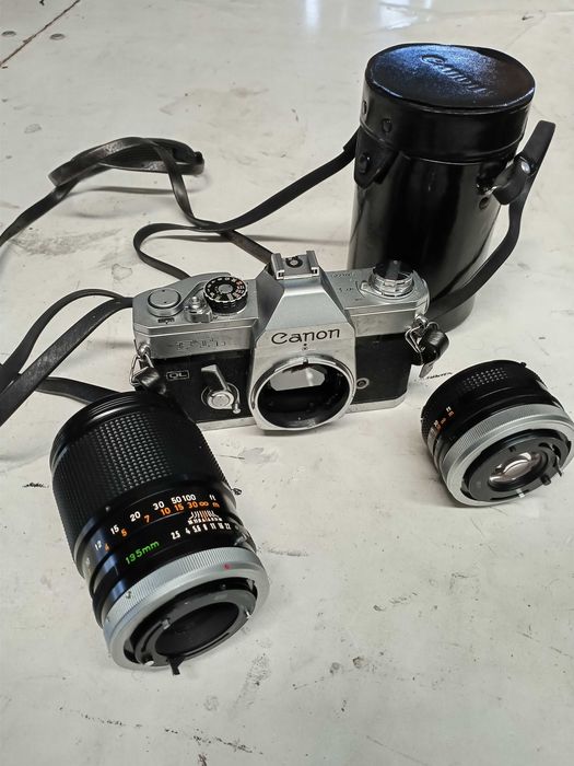 Maquina fotográfica Canon Ftb