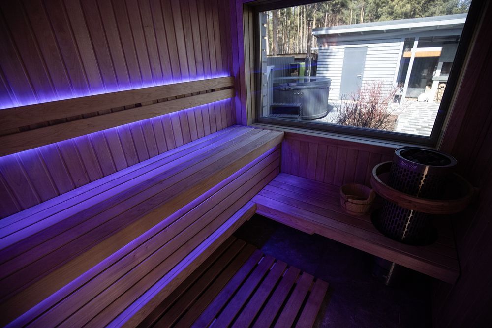 Подобова оренда будинку “Між Derev” біля лісу з басейном, чаном,лазнею