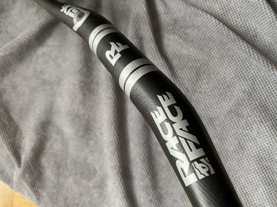 Race Face SixC 35 UD Carbon kierownica carbon