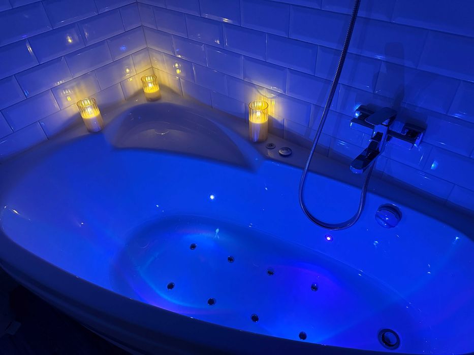 Квартира з Джакузі подобово , пр. Михайла Лушпи, 5, стильний інтер'єр