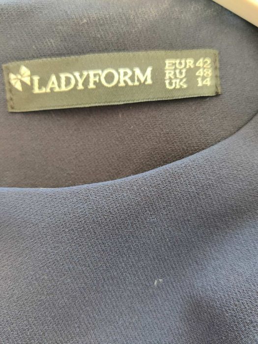 Платье женское красивое