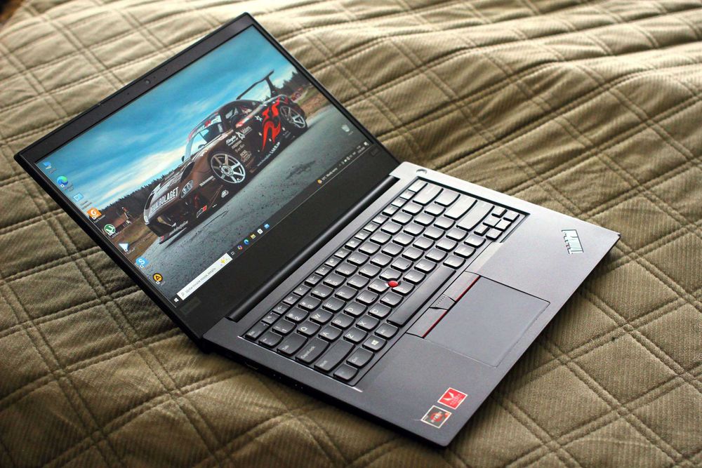 LENOVO E485/Ryzen 5 2500/Vega 8 на 2GB/16GB/SSD256/АКБ4ч/14.1 ipsFHD