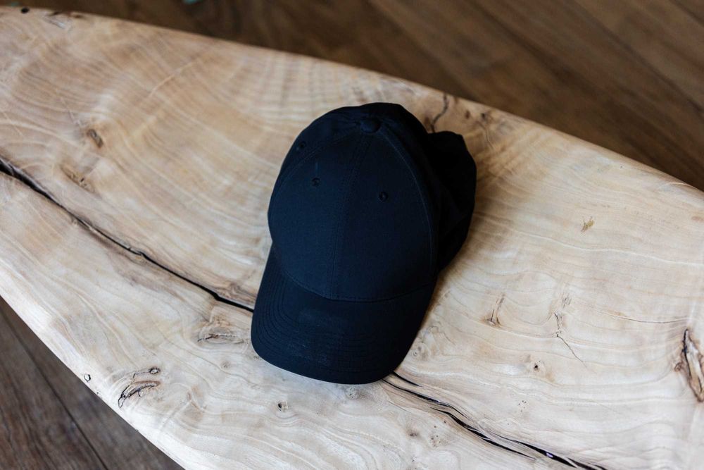 Bone simples preto NIKE