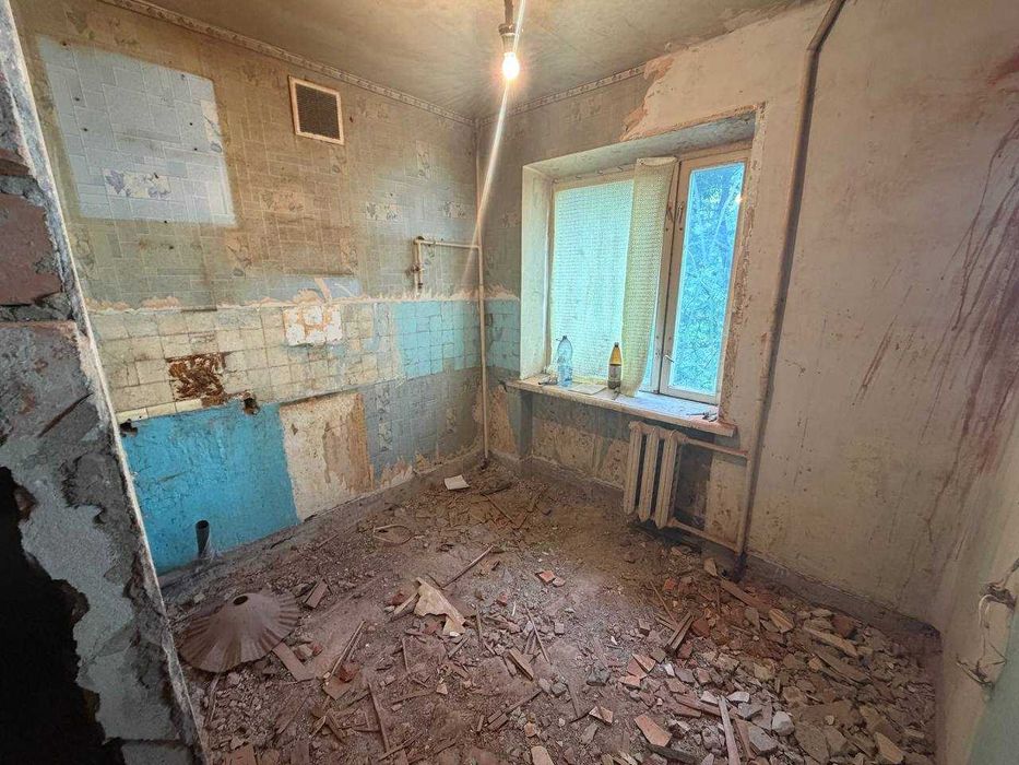 45729 Продаж 2к під ремонт на Зарічанській , без комісії