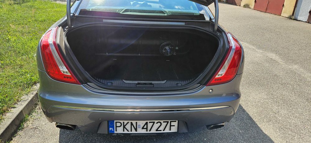 Jaguar XJ X351 V8 5.0 385 KM LPG 2011