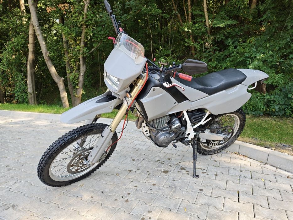 YAMAHA TT600E - rozrusznik - wyczynowe zawieszenie