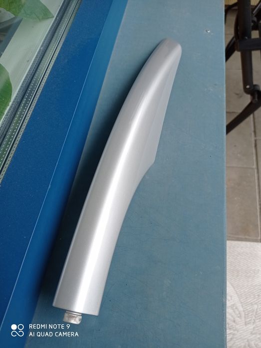 Zaślepka relingu  Volvo V70III 2009 ROK  Srebna  Prawy Przód NR 30784180