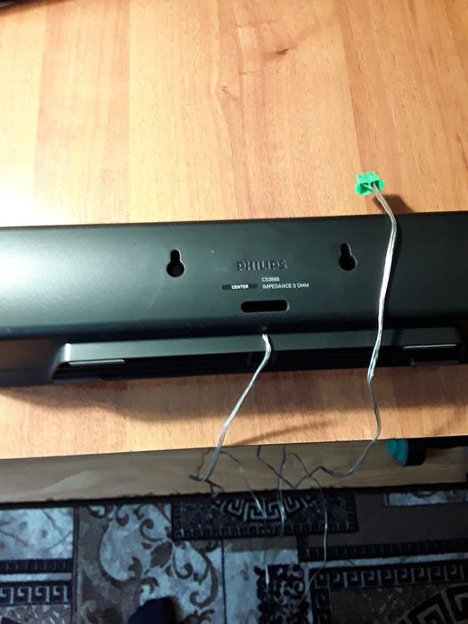 PHILIPS  cs3565 центральна колонка 4 om  системи 5,1.