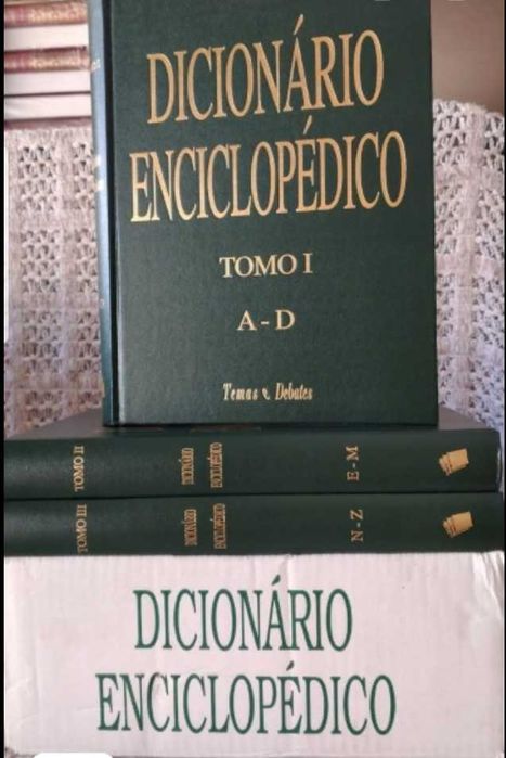 Dicionário Enciclopédico - Prof. Dr. José Pedro Machado e outros - 3 tomos novos na caixa original