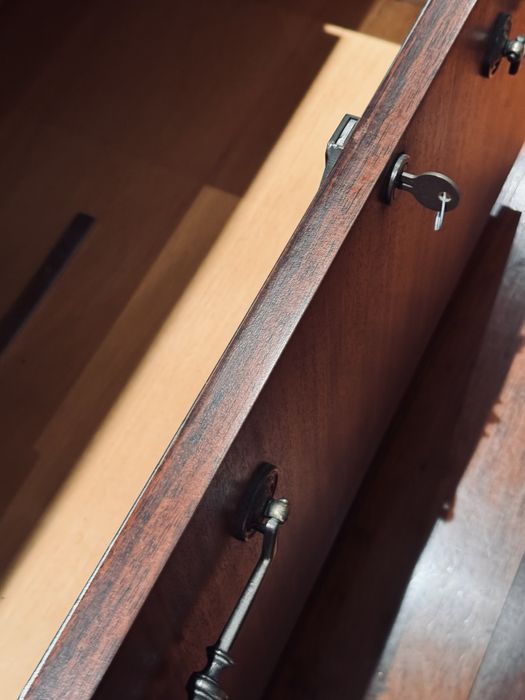 Filing Cabinet64585603204995124