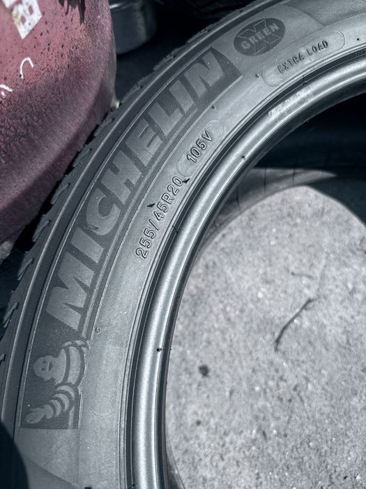 255 45 20 Michelin Latitude Alpin LA2 85% 2024 Шини Зима