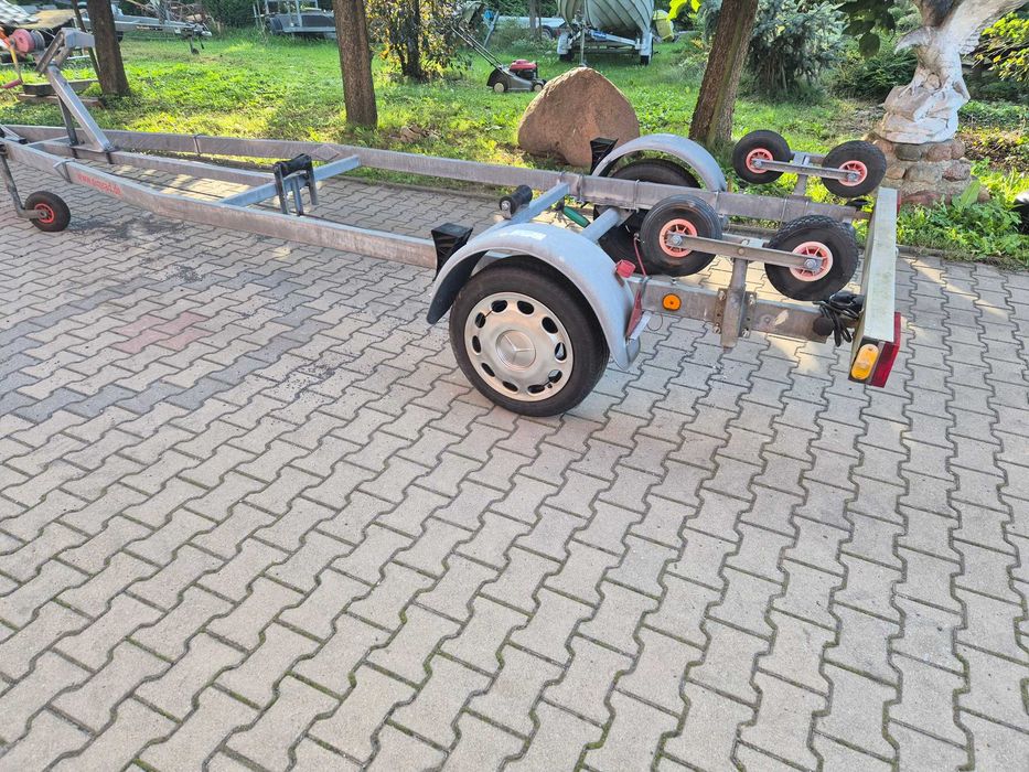 łódka motorówka przyczepa podłodziowa 1000 nelbach