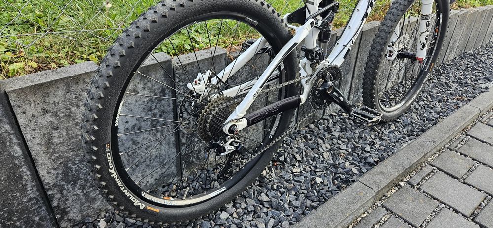 Trek Fuel Ex7; 26" rozm. ramy 17", pełny Fox; stan idelany