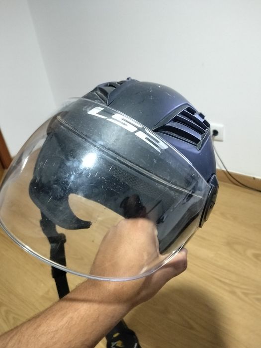 Capacete usado !!