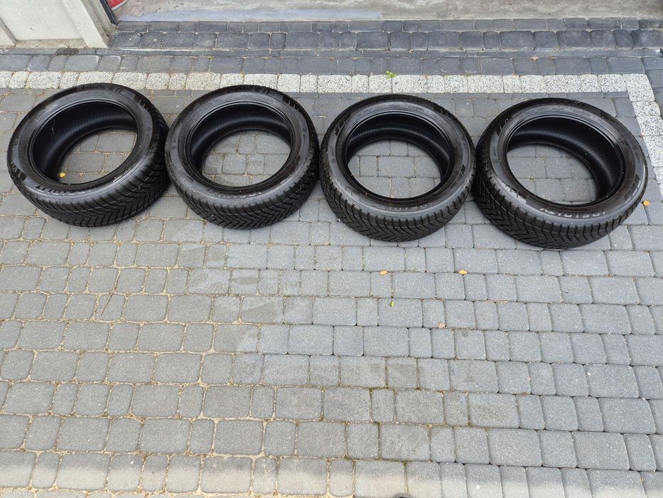 Opony zimowe 17  Infinity Ecozen, dobry stan, 225/55/R17 101V