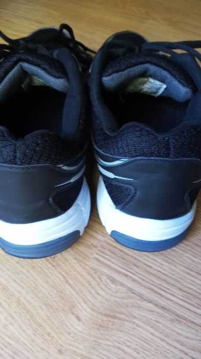 Buty sportowe BLWR rozm.37