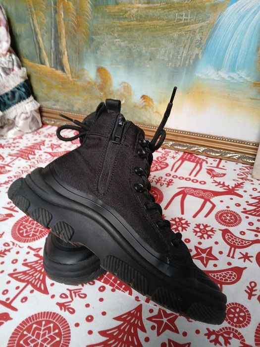 botas menina Zara 35