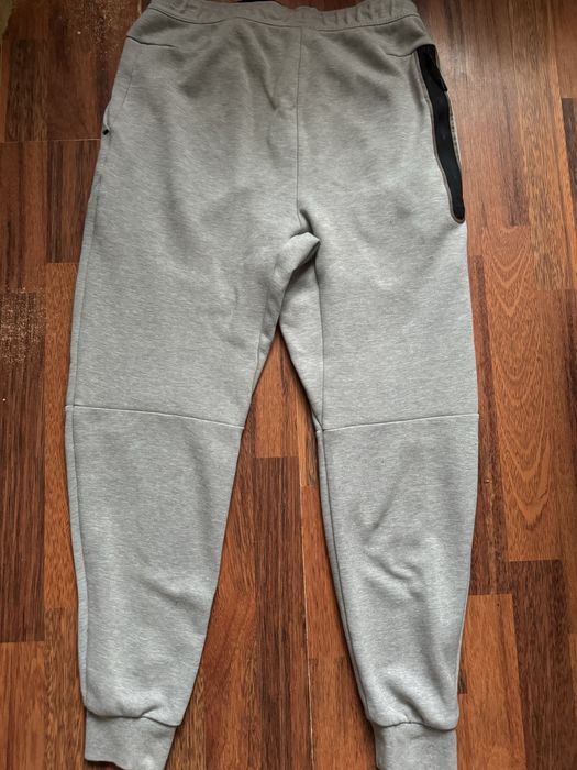 Штани Nike tech fleece
