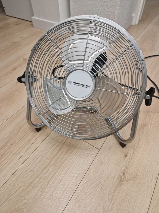 Sprzedam wentylator powietrza, cyrkulator Esperanza