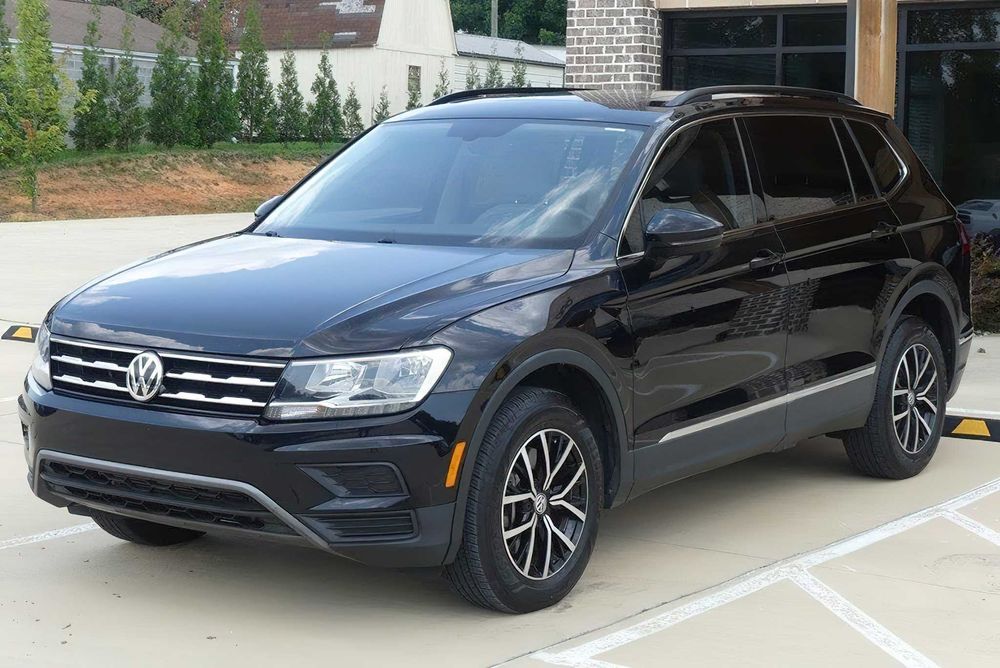 Volkswagen Tiguan      2020