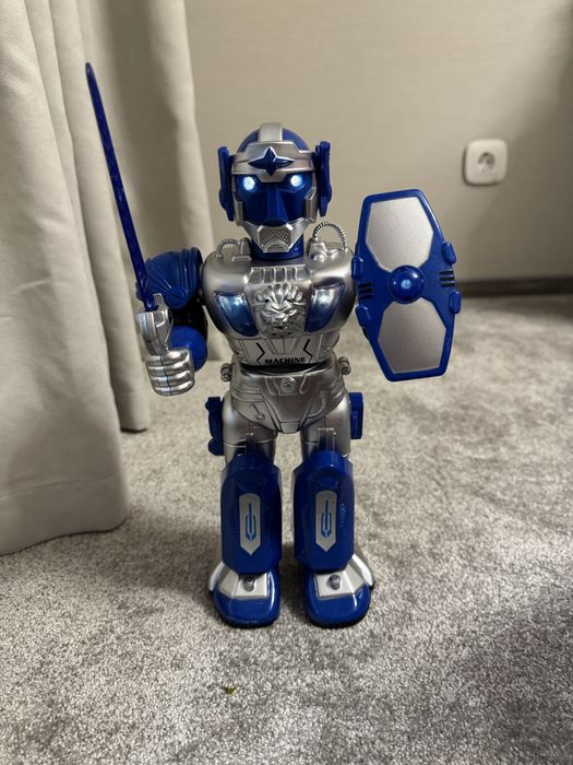 Продам великого робота