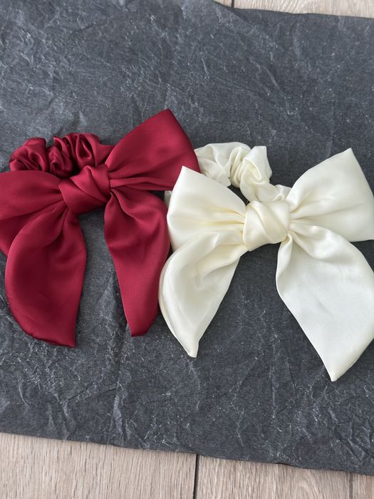 Резинки для волосся