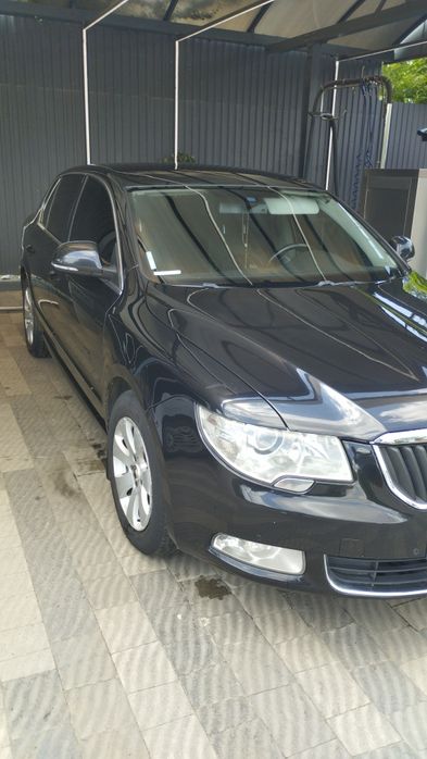 Оренда авто RENT. В Європу з водієм. Трансфер. Таксі. Подорожі. Відпочинок. Аеропорт