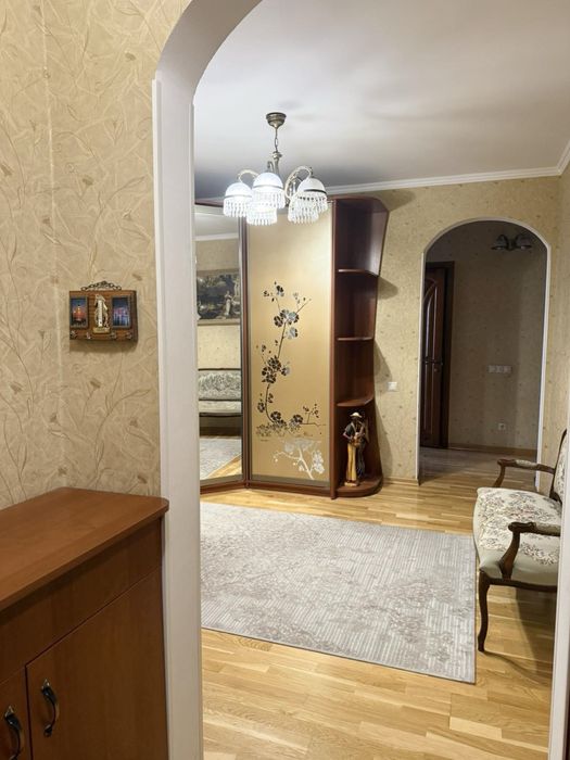 Оренда 2-к вул. Левка Лукʼяненка 15-Г, метро Мінська 7 хв!