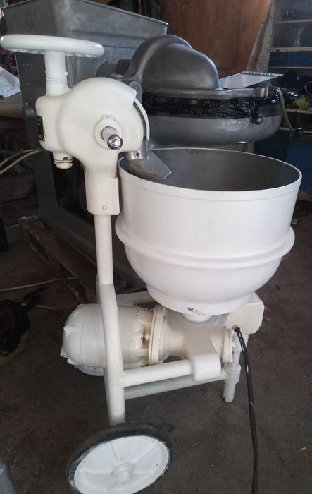 Тестомес тістоміс тістомішалка для пекарни werner & pfleiderer 40 літр