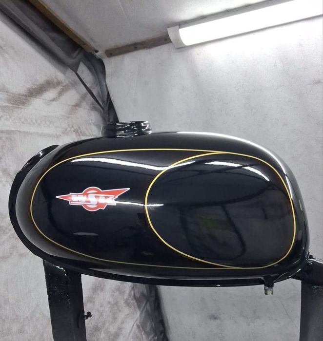 WSK Garbuska Zbiornik zloty szparunek