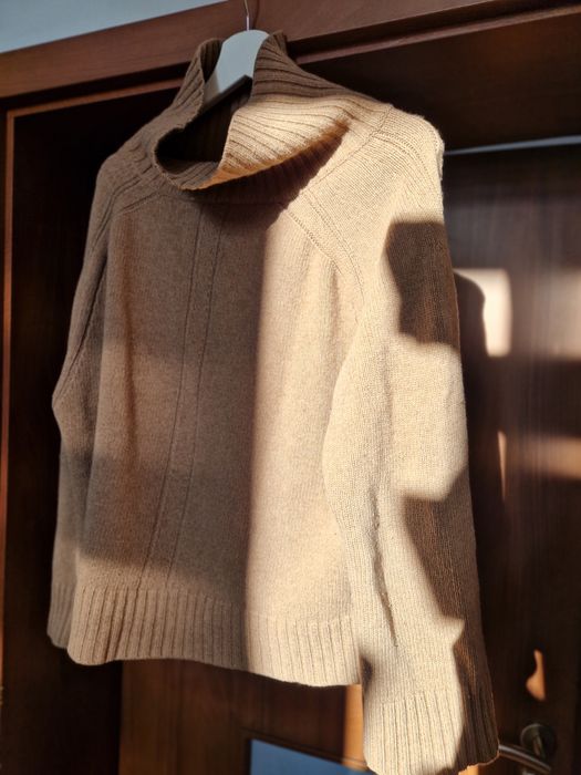 Sweter golf wełna brąz