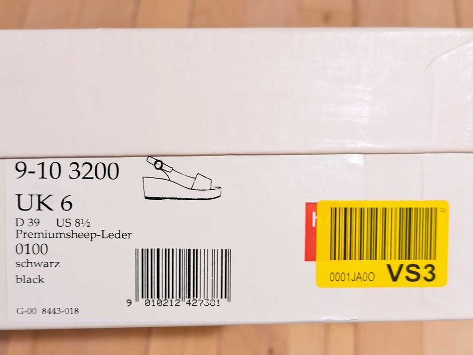 Eleganckie buty na koturnie Högl 39