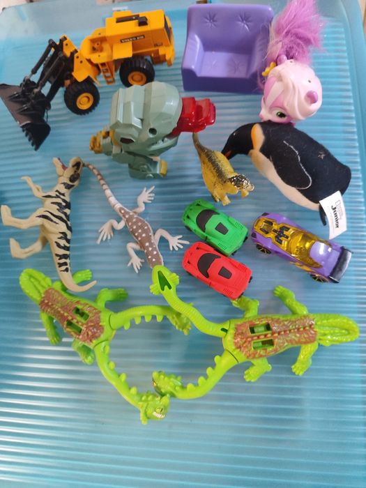 Dolls for €1 each64740475818627123