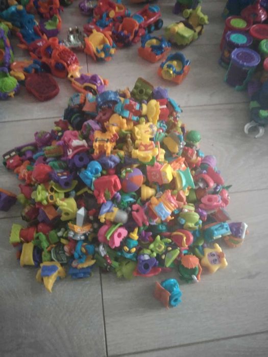 Zabawki Super Zings Hot Wheels