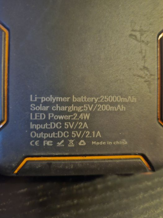 Powerbank solarny 25000 mAh