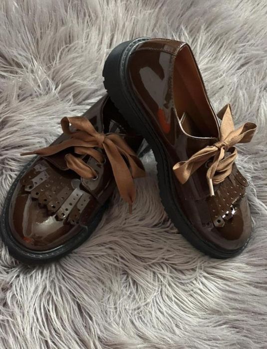 Лофери на дівчинку Stradivarius р.31