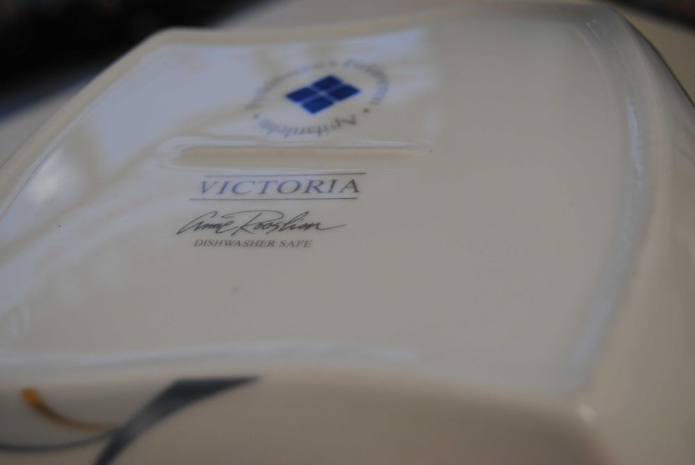 Serwis obiadowy 6 osób porcelana oryginalna Fyrklovern NOWY! Okazja!