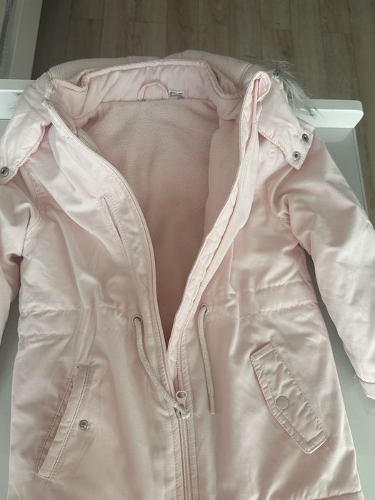 Куртка дівчинка.