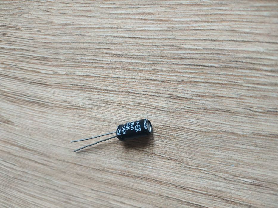 Конденсатор К50-35 1 uf 160 v конденсатор 160 В 1 мкФ