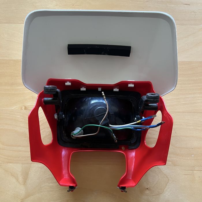 Farol Honda XR 400