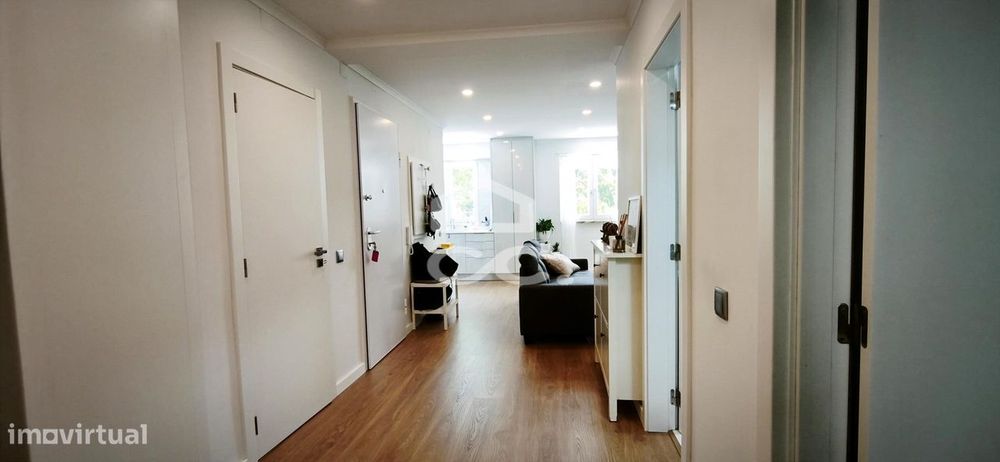Apartamento de 2 Quartos em Queluz, Sintra