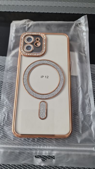 Etui do Iphone 14 nowe 10sztuk